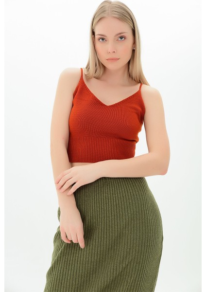 9116167 Triko Askılı Düz Bluz KIREMIT fırsatları