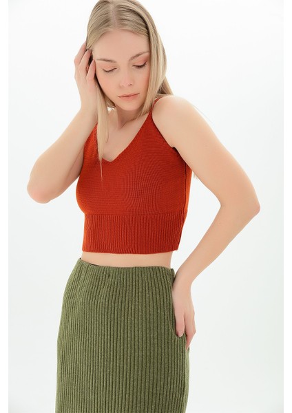 9116167 Triko Askılı Düz Bluz KIREMIT indirimleri