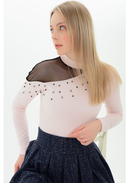 9100986 Yumoş Tek Omuzu Tül İncili Bluz PUDRA