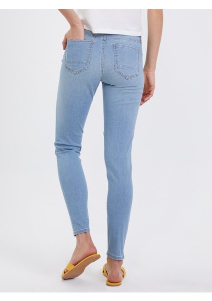 2024049 Kadın Pants modelleri