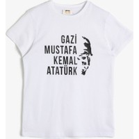 Koton Atatürk Baskılı T-Shirt