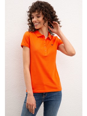 U.S. Polo Assn. Kadın Nar Çiçeği Basic T-Shirt 50222743-VR039