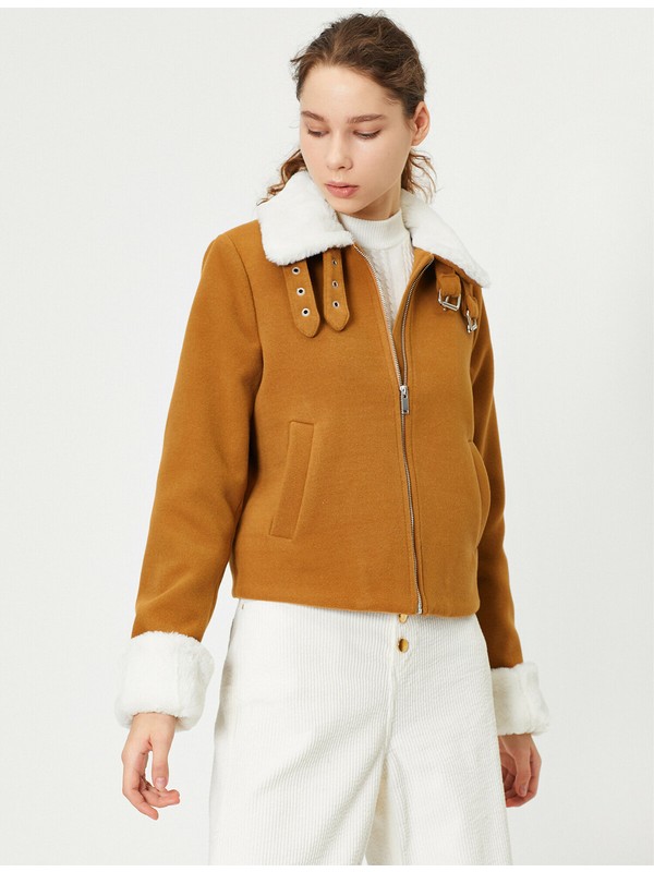 Koton Kadin Yakasi Suni Kurk Detayli Mont Fiyati