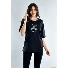 Miss Lusi 20021916 Süprem I Am Art Taş Baskılı Kısa Kol T-Shirt Siyah M