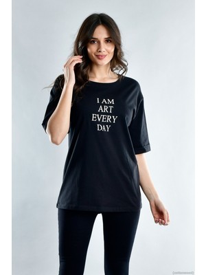 Miss Lusi 20021916 Süprem I Am Art Taş Baskılı Kısa Kol T-Shirt Siyah M