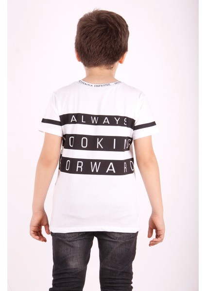 Erkek Çocuk Yaka ve Arkası Baskı Detaylı T-Shirt