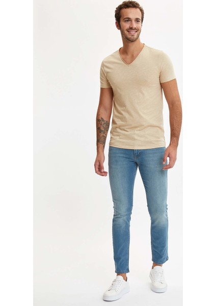 Slim Fit V Yaka Basic Kısa Kollu Tişört M4791AZ20SP fiyatları