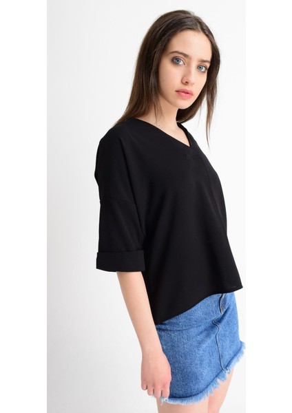 9182879 Kobe Yaka Bindirmeli Capri Kol Bluz Siyah S