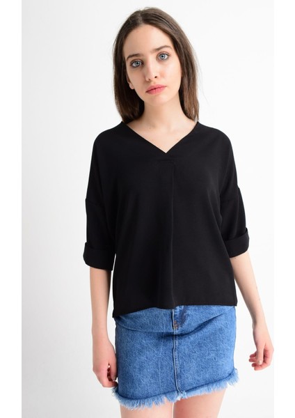 9182879 Kobe Yaka Bindirmeli Capri Kol Bluz Siyah S fırsatları