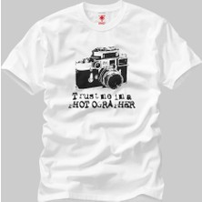 Crazy Trust Me I'm Photographer Erkek T-Shirt