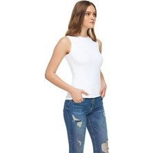 Tutku Elit Kadın Elastan Sıfır Kol T-Shirt Nefes Alabilir Esnek Kumaş Özelliği ile Rahat Kesim