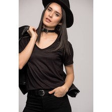 Miss Lusi 7050466 V Yaka Boyfriend T-Shirt