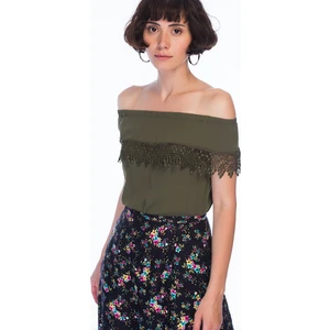 Miss Lusi 8259457 Şile Bezi Madonna Yaka Güpürlü Bluz