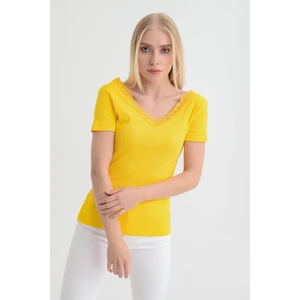 Miss Lusi 91515270 Kaşkorse Önü Arkası V Dantelli Kısa Kol Bluz