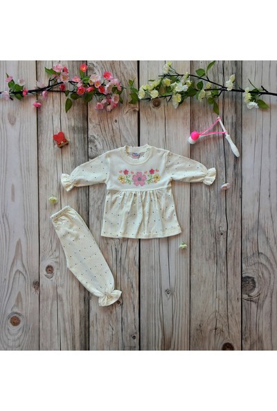 Ipeksi Baby Çiçek Konseptli Omuzdan Çıtçıtlı Pijama Takımı “0-6 & 6-12 Ay”