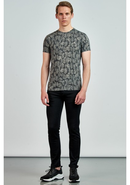 Giovane G. Designers T-Shirt