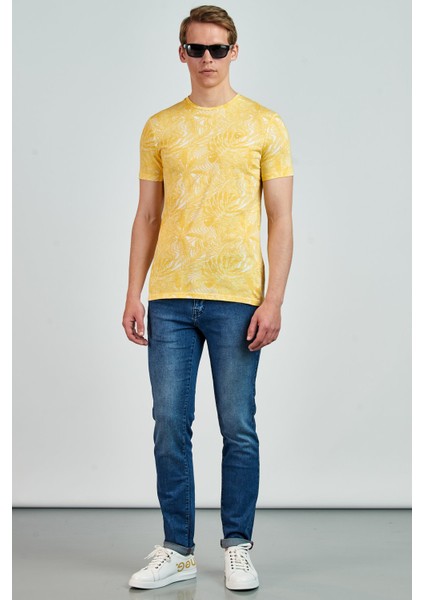 Giovane G. Designers T-Shirt