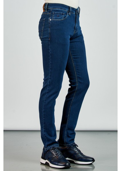 Giovane G. Designers Pantolon Denim fırsatları