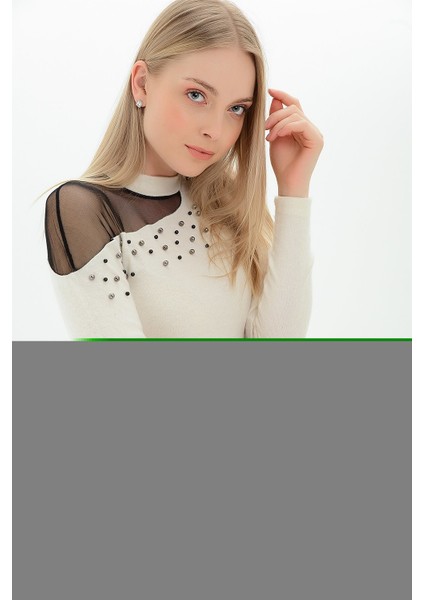 9100986 Yumoş Tek Omuzu Tül Incili Bluz
