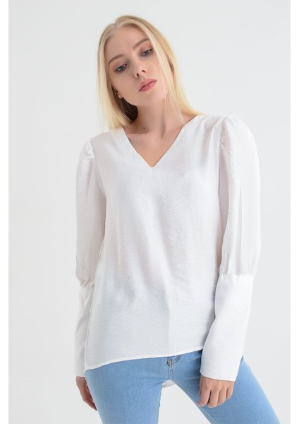 9151526 Bodrum Kum.Arkası Kolu Düğmeli Bluz