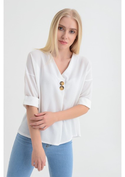 9152879 Kobe Yaka Bindirmeli Düğmeli Capri Kol Bluz modelleri