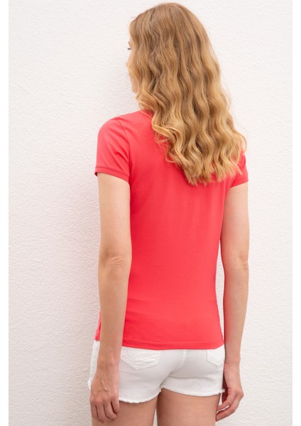 Kadın Roude Red(P) Basic T-Shirt 50222743-PB0012 modelleri