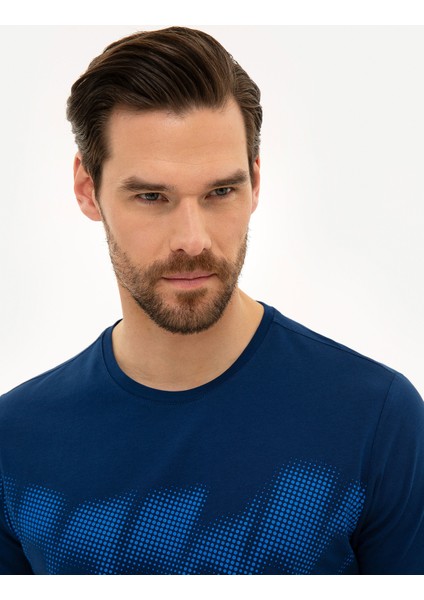 Erkek Lacivert Slim Fit Bisiklet Yaka T-Shirt 50226354-VR033 modelleri