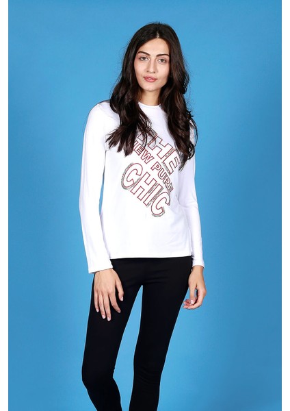 Kadın Kırmızı Nakışlı - Chic Kollu Beyaz T-Shirt fiyatları