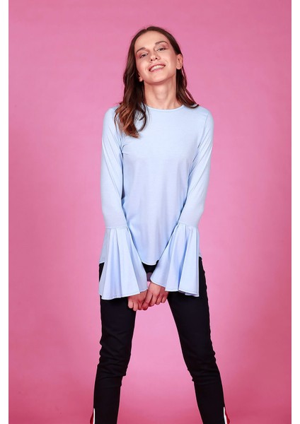Kadın Mavi Kolları Volanlı - T-Shirt fiyatları