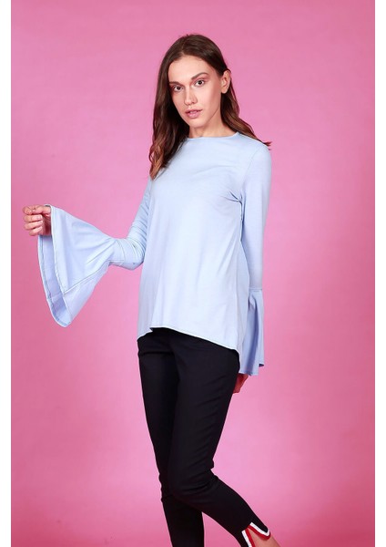 Kadın Mavi Kolları Volanlı - T-Shirt modelleri