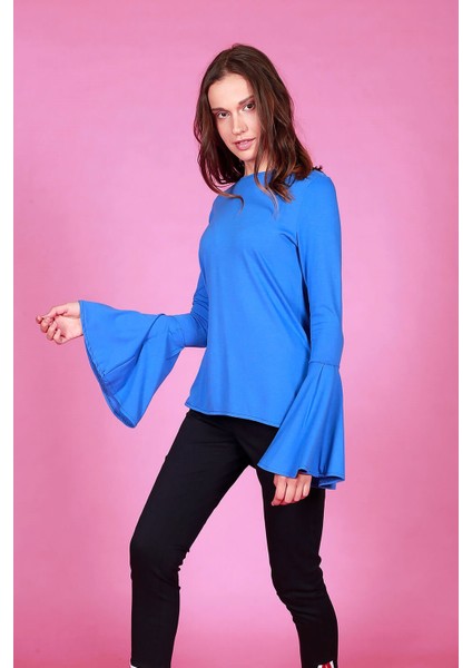 Kadın Saks Kolları Volanlı - T-Shirt fiyatları