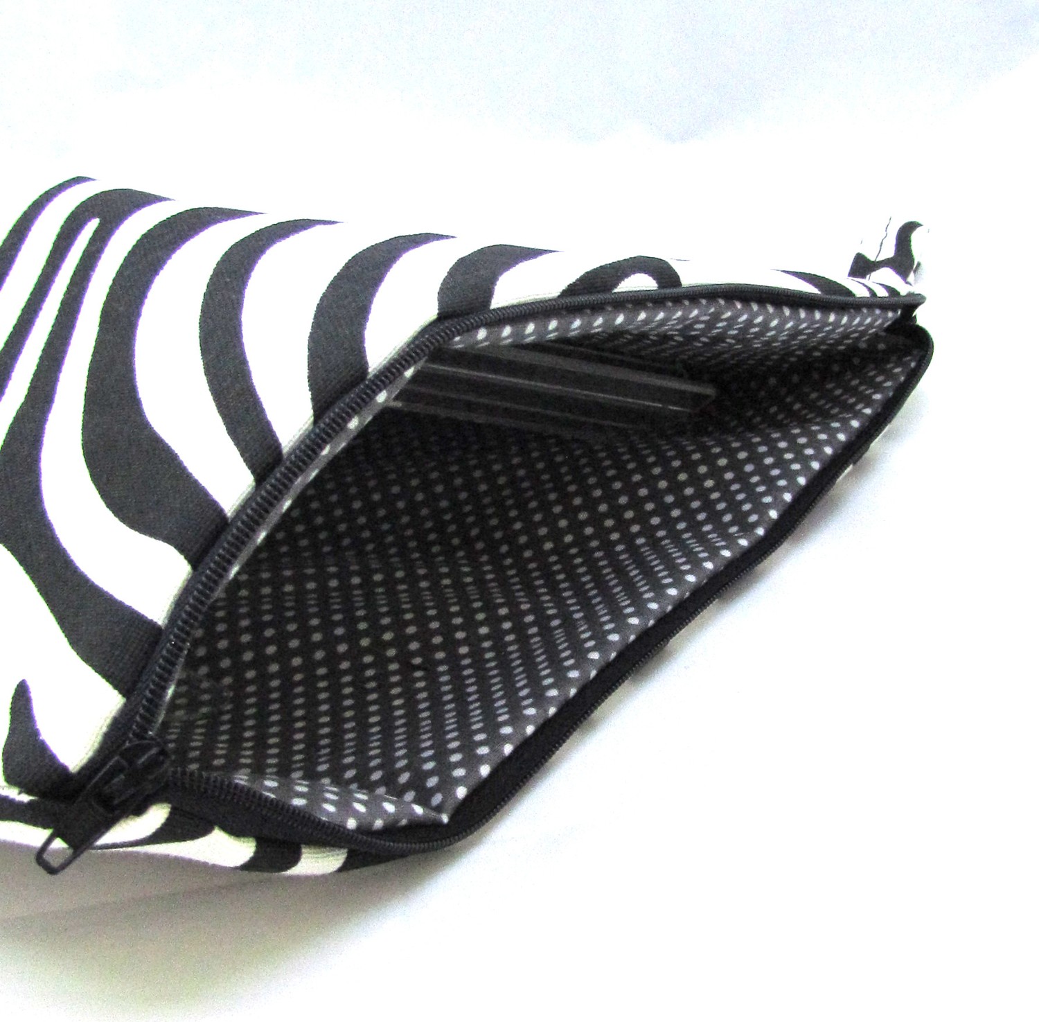 Pafuli El Yapımı Clutch Çanta Zebra görsel 3