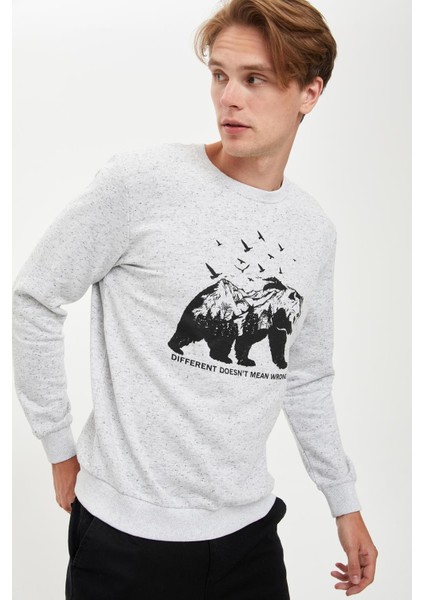 Slim Fit Bisiklet Yaka Hayvan Desenli Uzun Kollu Sweatshirt R8556AZ20AU