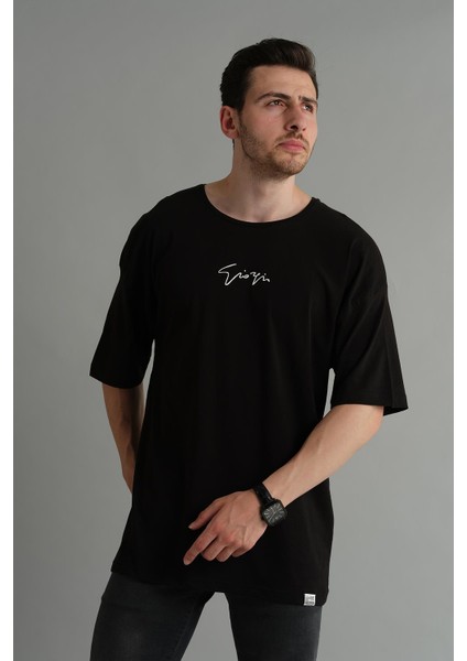 Crash Mona Bol Kesim Oversize T-Shirt fiyatları
