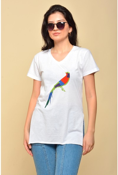 Mossta Kuş Nakışlı Yırtmaçlı Beyaz T-Shirt