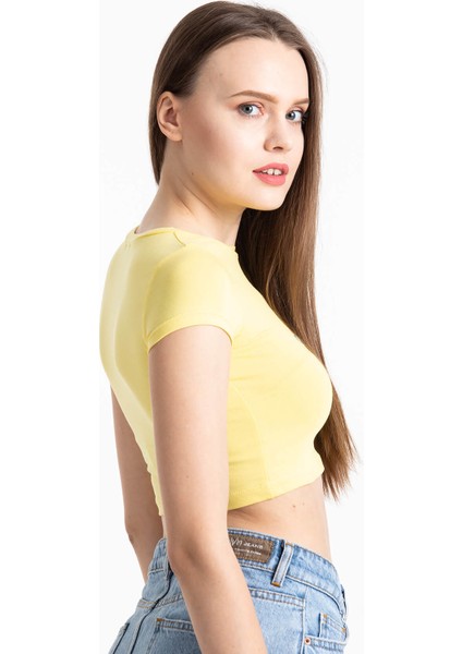 Coachella Basic Crop Sarı fırsatları