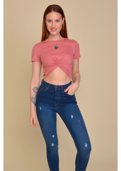 Kaktüs Nakışlı Pembe Crop fırsatları