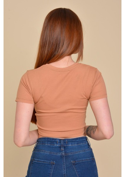 Kaktüs Nakışlı Taba Crop fırsatları