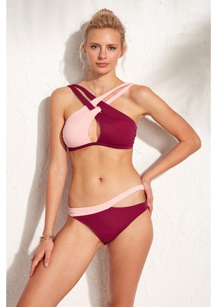 Önü Çapraz Bikini