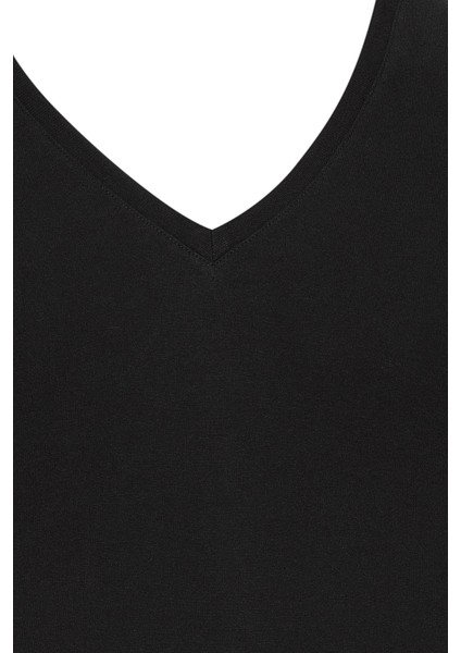 Erkek V Yaka T-Shirt fiyatları