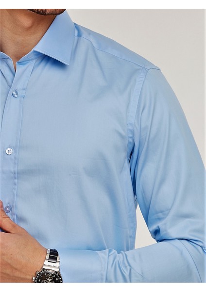 Slimfit Açık Mavi Saten Klasik Yaka Gömlek