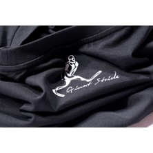 Giant Stride Diverism T-Shirt Siyah