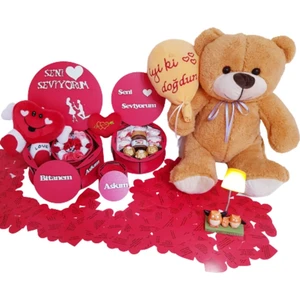 Aşk Kulesi 4 Katlı - Çikolata İyi Ki Doğdun Ayıcık Best Friends Biblo Set