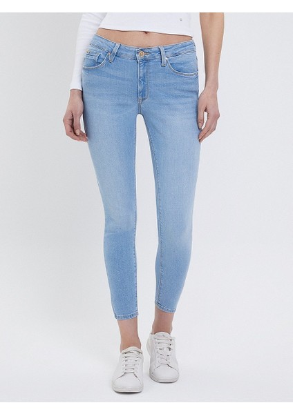 Nicole Arya Light Blue Kadın Jean 2024052