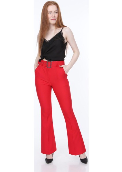 Beli Kemerli Kırmızı Kumaş Pantolon 46