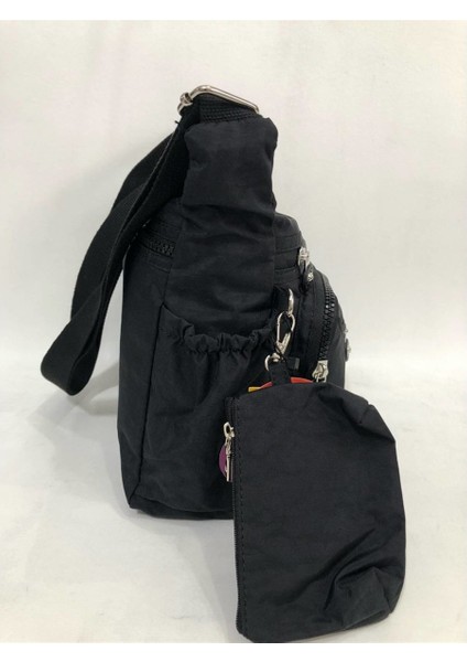 Krinkıl Kumaş Kadın Postacı Çanta Ebat 24CM32 Renk Siyah