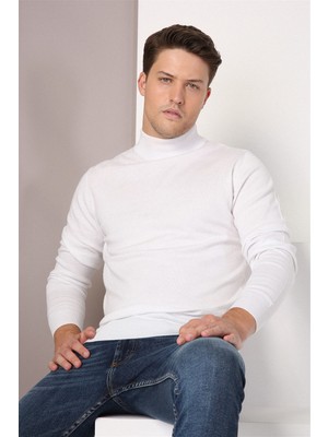 Ferraro Beyaz Yarım Balıkçı Yaka Erkek Pamuk Kazak