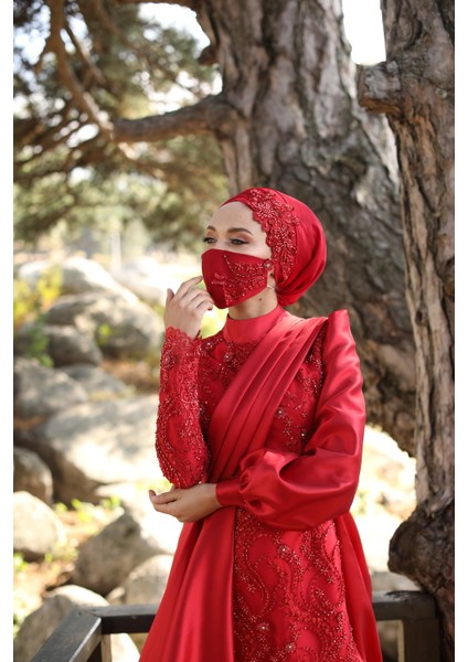 Nihan Abiye Kırmızı