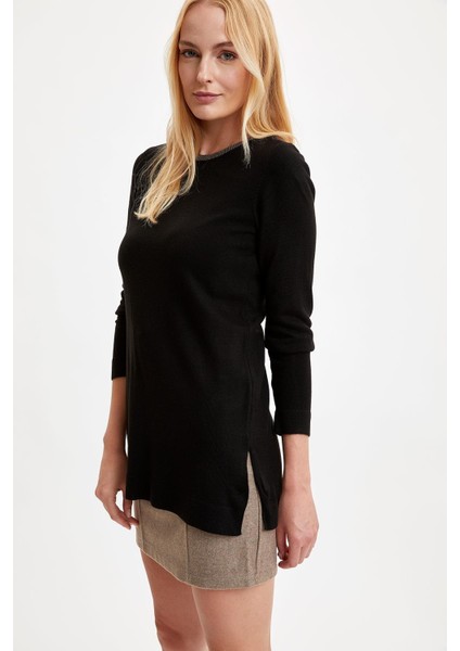 Yaka Detaylı Relax Fit Triko Tunik R1192AZ20AU