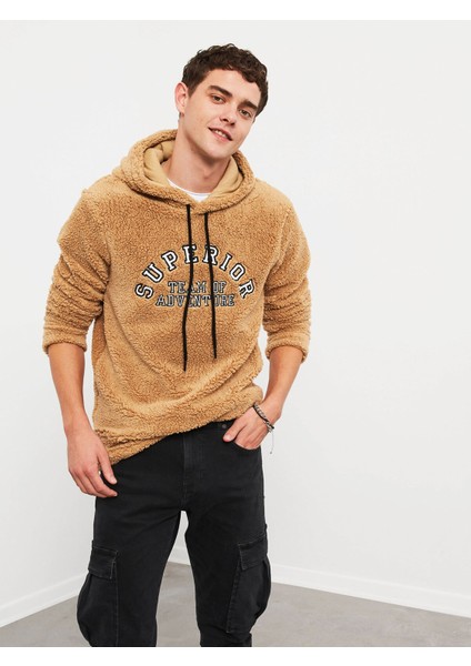 Erkek Kapüşon Yaka Sweatshirt